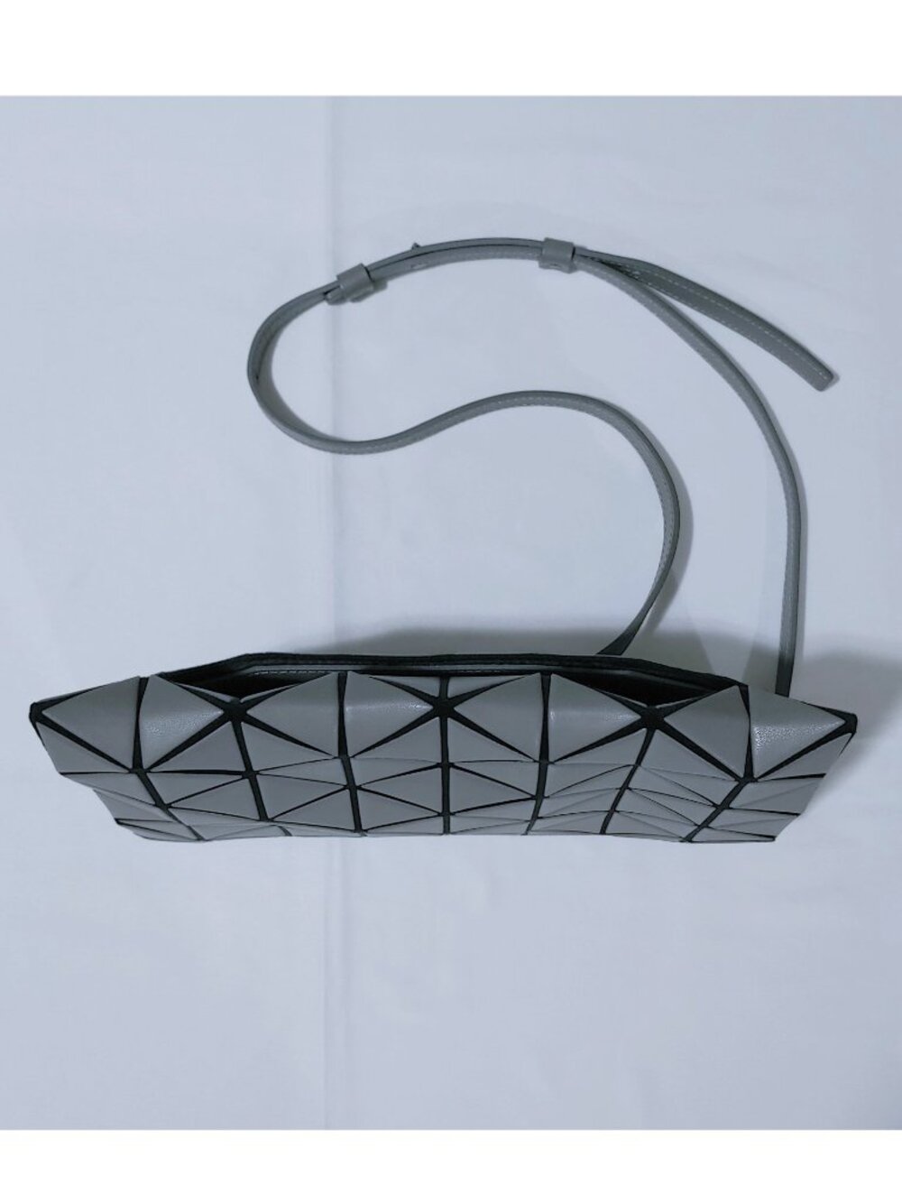 AUTHENTIC New BAO BAO Issey Miyake Matte Tonneau Shoulder Bag in Dark Gray NWOT - Picture 9 of 15